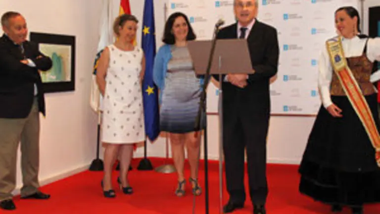 José  Eugenio Barallobre, Concepción Astray, Belén do Campo, José R. Ónega, y Tania Pintor en el acto de inauguración