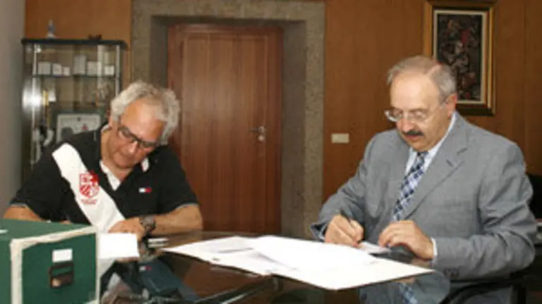 Villares-Iglesia Parga