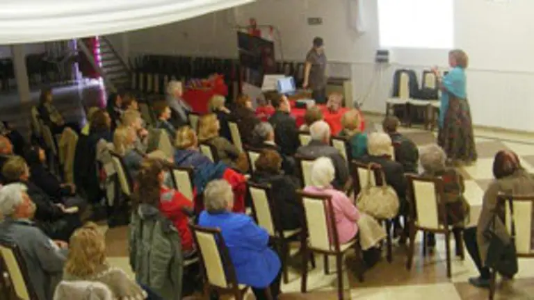 cast y leon bahia charla 31 8 2