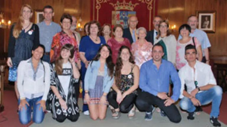 Zamora.Recepción emigrantes1