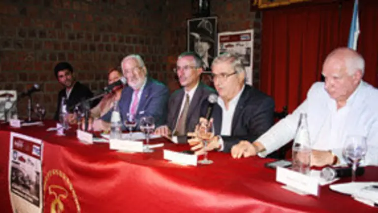 Inauguración Ciclo sobre Deporte en el Tortoni 1