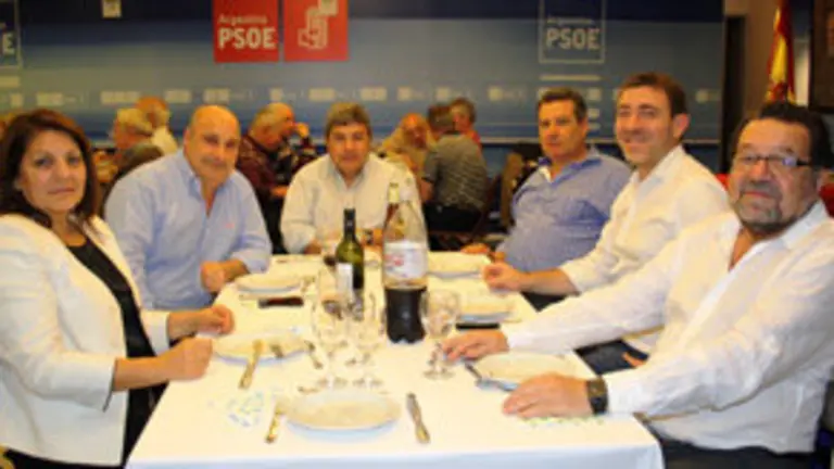 15.Almuerzo PSOE Bs As 1