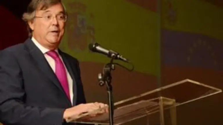 DIA HISPANIDAD VENEZUELA 2015 PORT