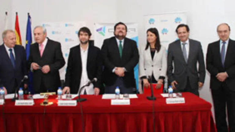 Posado de los intervinientes en el acto