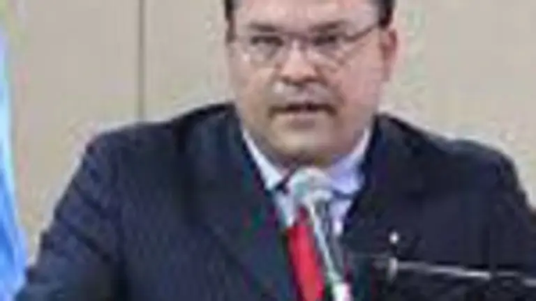 17.YOSMER ARELLÁN ZURITA