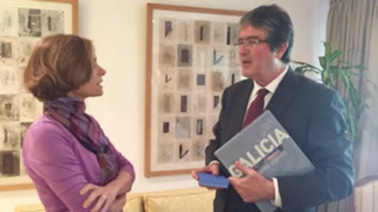 Nava Castro con embajador en Paraguay 