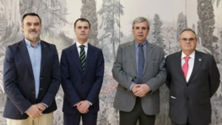 14:00 Hotel Bahía, Santander. El consejero de Presidencia y Justicia, Rafael de la Sierra,  asiste a la celebración del Día de la Comunidad de Castilla y León, organizado por su centro regional en Cantabria. 30 de Abril de 2016 © Raúl Lucio