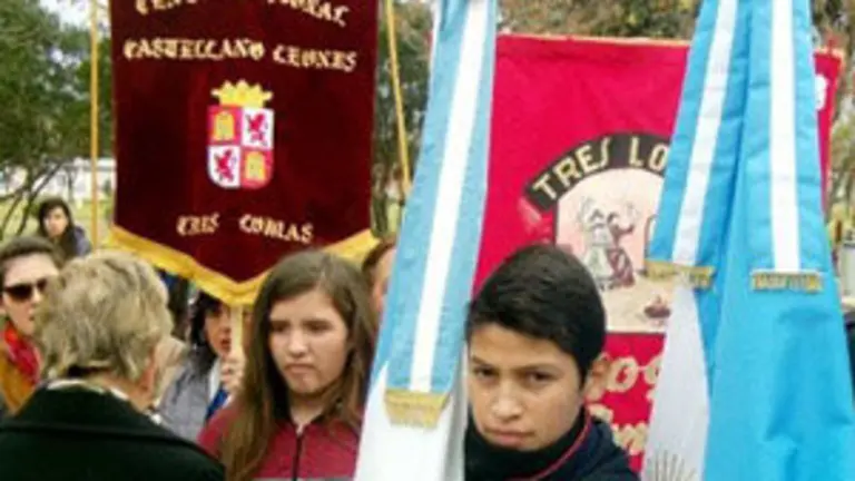 tres lomas cast y leon aniv thompson 1