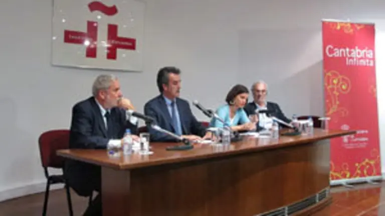 19:00 Instituto Cervantes, Lisboa. El consejero de Innovación, Industria, Turismo y Comercio, Francisco Martín, presenta la oferta turística de Cantabria.