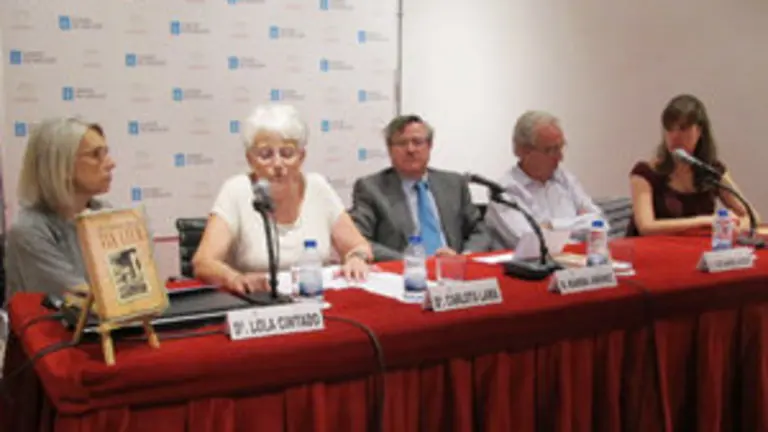 Cintado, Lama, Jiménez, Burgos y De Vera, en la mesa