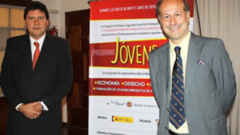 Conf Héctor Guisado José Manuel Besteiro  1