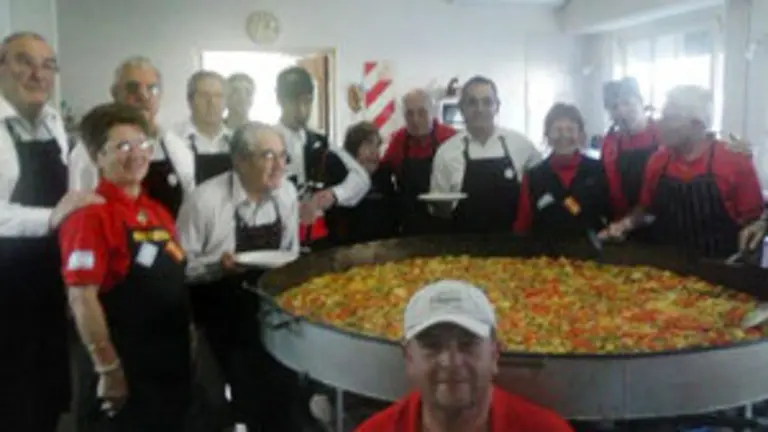 dorrego paella ancianos 12 6 2