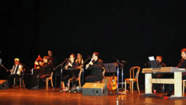 Gala Mes de Julio Teatro Avenida 3