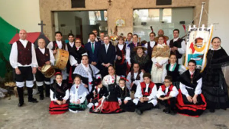 En Sociedad Hispano Brasileira1 copia