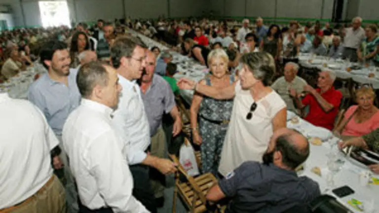 Feijóo en la VIII Reunión de la Emigración