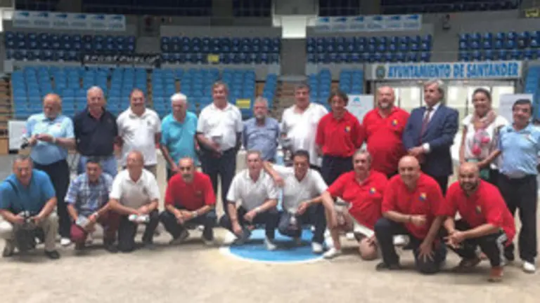 Centro Cántabro de Madrid. Torneo de bolos