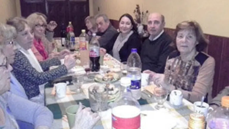 cast y leon bahia botillo 5 10 1