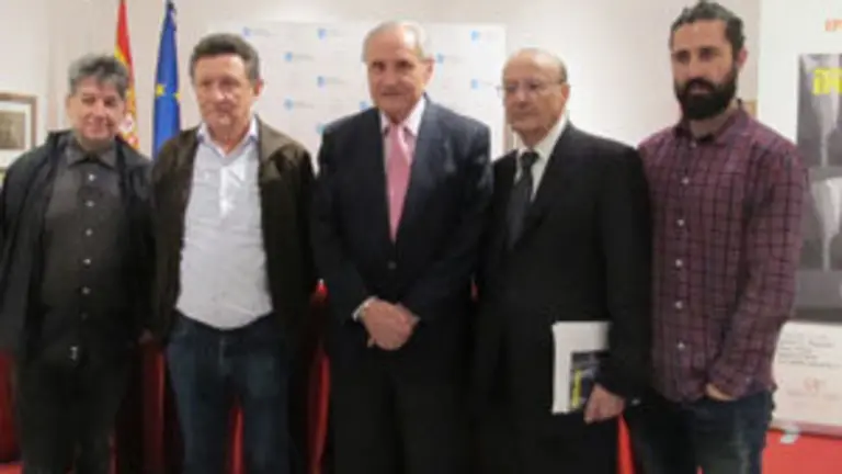 Antonio J. Huerga, Ramiro Facal, el delegado de la Xunta, José Ramón Ónega, Carlos G. Reigosa y Darío Facal