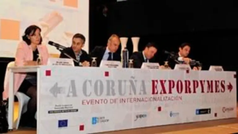 A Coru&ntilde;aA secretaria xeral t&eacute;cnica da Conseller&iacute;a do Mar, Isabel Concheiro, acompa&ntilde;ada polo director do Igape, Javier Aguilera, e pola directora xeral de Gandar&iacute;a, Agricultura e Industrias Agroalimentarias, Bel&eacute;n do Campo, asistir&aacute; &aacute; inauguraci&oacute;n da III edici&oacute;n de Exporpymes.14/11/2016Foto: Moncho Fuentes / AGN A Coru&ntilde;a