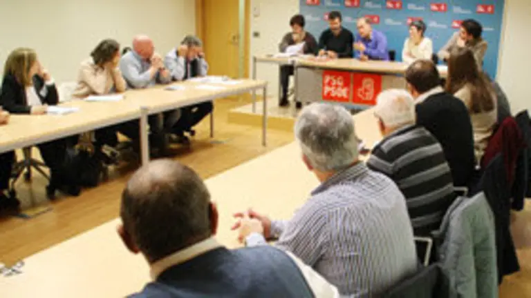 Leiceaga xuntanza pensionistas emigrantes (2)