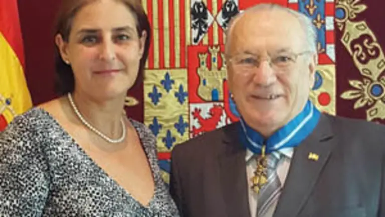 16.AGENTES CONSULARES CONDECORADOS 1