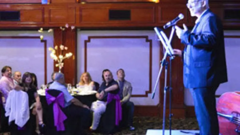 Alberto Arija en aniversario Casa de Palencia