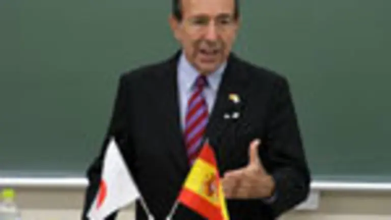 Conferenica Embajador en Universidad de Kobe