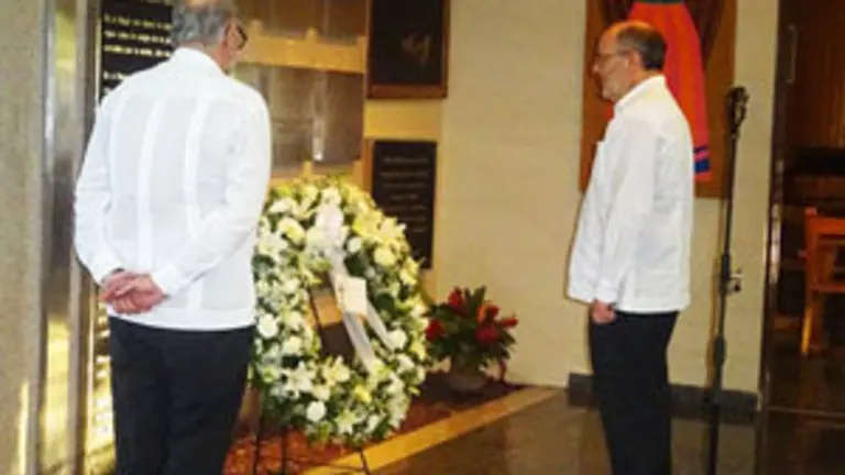 García Casas en Universidad El Salvador