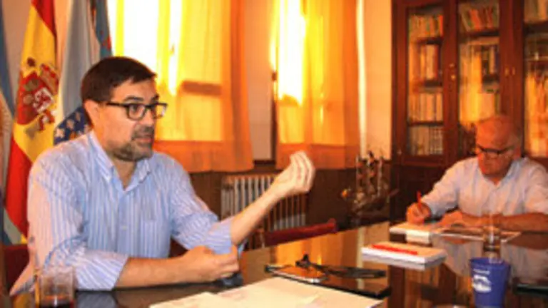 Centro Gallego.Rueda de prensa II