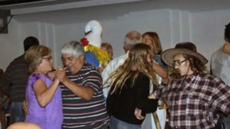 macachin carnaval 4 3 3