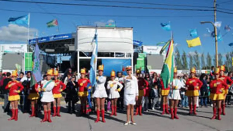 Tres Arroyos-Guardia Real07