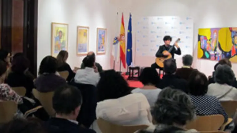 Un momento del concierto, con público