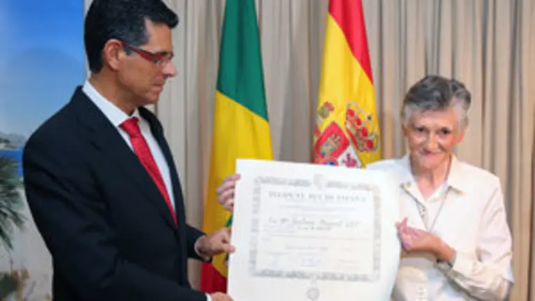 Dakar-condecoración1