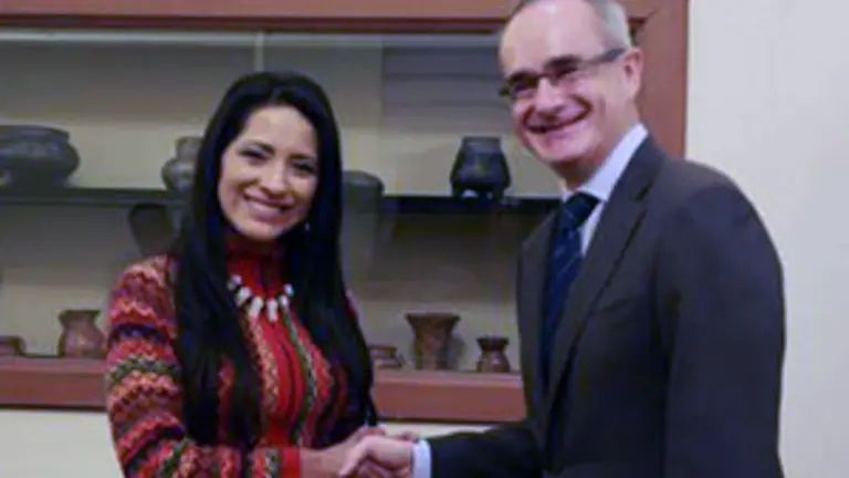 Embajador en Bolivia-Ministra1