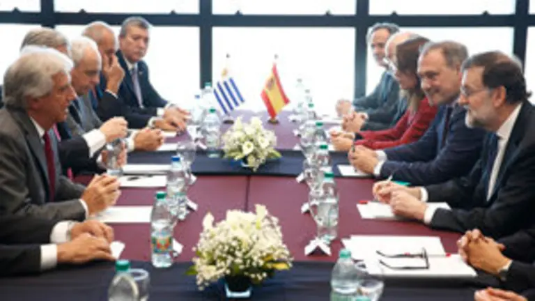 26/04/2017
Montevideo, Uruguay
El Presidente del Gobierno Mariano Rajoy durante su viaje a la República Oriental de Uruguay.
Fotografías: Diego Crespo / Presidencia del Gobierno
