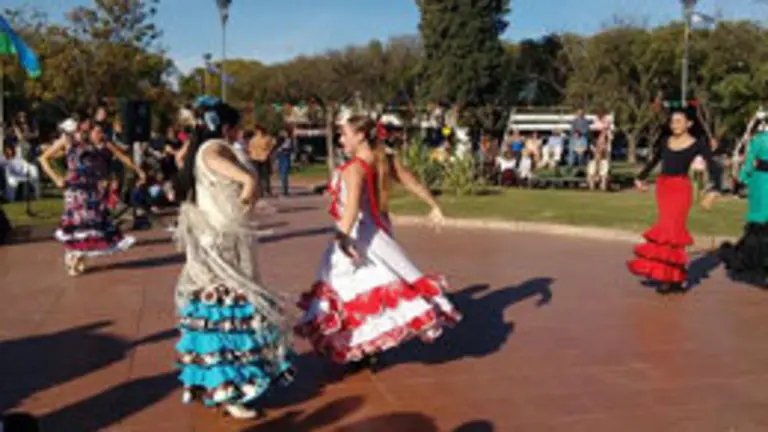 tres arroyos club feria de abril 30 4 6