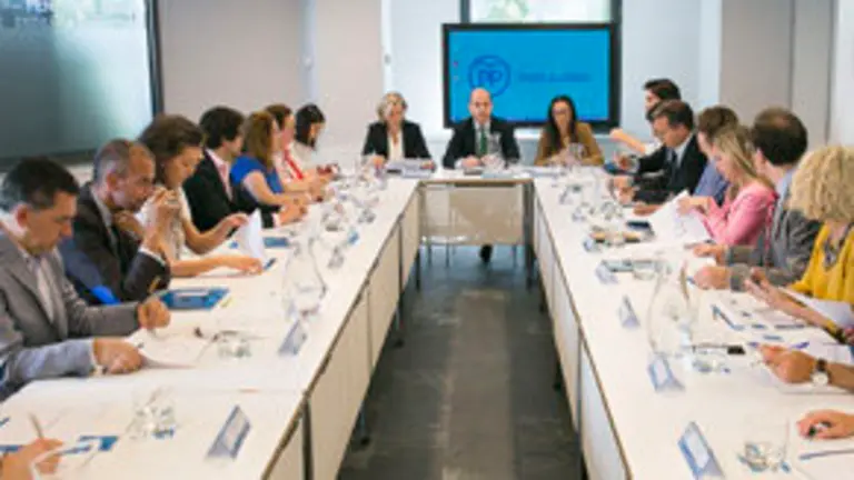 Reunión PP Exterior1