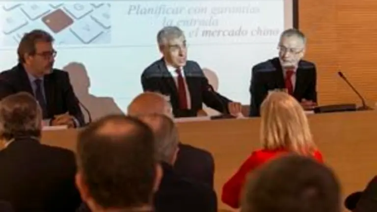 09,30 h.-    O conselleiro de Econom&iacute;a, Emprego e Industria, Francisco Conde, participar&aacute; na xornada Internacionalizaci&oacute;n das empresas galegas no mercado de China. No Club Financiero (r&uacute;a Letonia, 2).foto xo&aacute;n crespo17/04/17