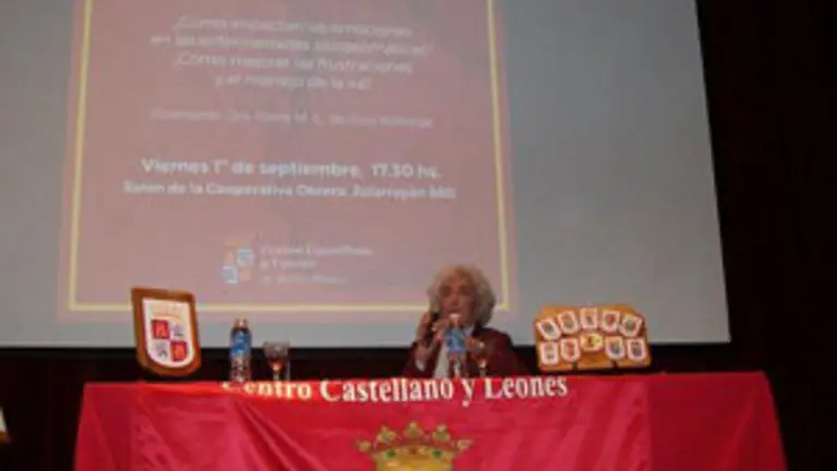 cast y leon bahia charla 1 9