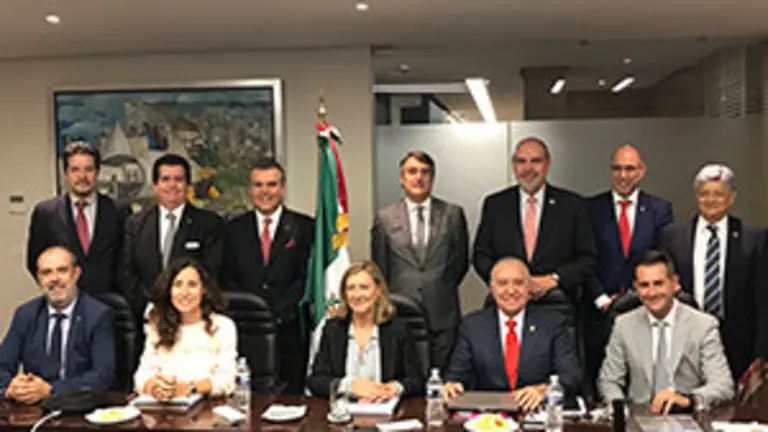 Del Olmo con directivos de las patronales