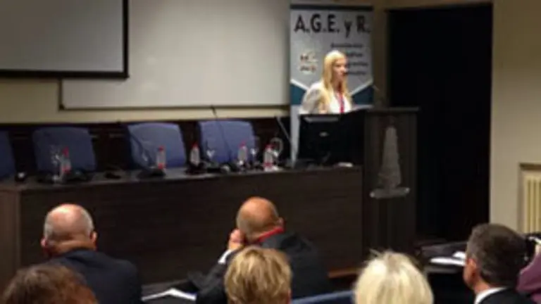 Ponencia de Irina (joven Granadina que actualmente trabaja en Alemania) 