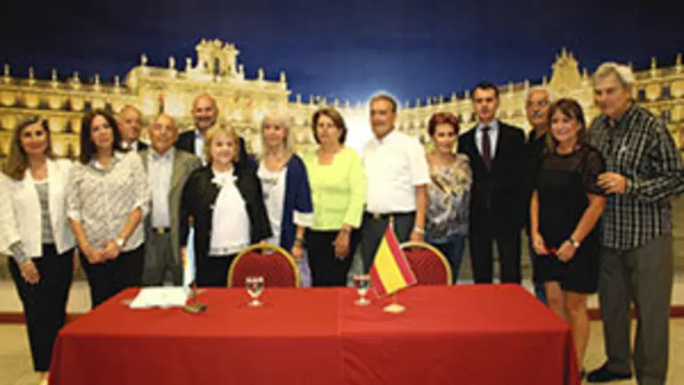 Herrero Centro Leoneses de Argetina. Foto de grupo 1