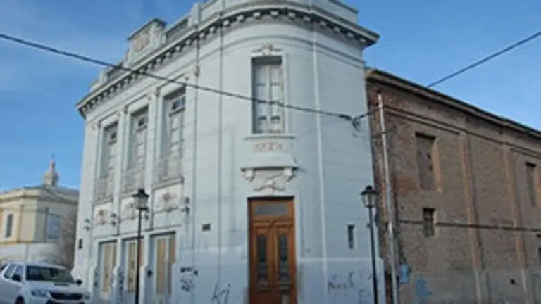 patagones frente edificio licitacin 16 11