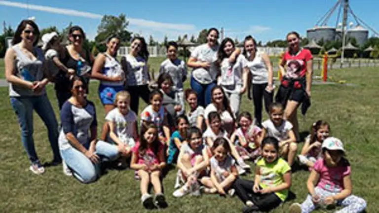 dorrego colectividades-Chicas del ballet8