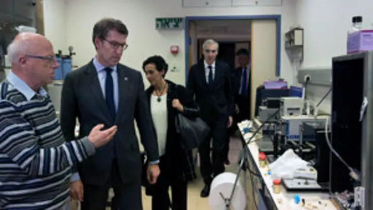 photos lab jlm University Recibidosx Oren Ziv 16:44 (hace 1 minuto)para Jerusalen, Ana, rjgrafica, m&iacute; ingl&eacute;sespa&ntilde;ol Traducir mensajeDesactivar para: ingl&eacute;sThe president of the Galicia region in Spain, Alberto Feij&oacute;o, visits the chemistry Labs in the Hebrew University in Jerusalem, January 31,2018. On the first photos- A student from Galicia, Martha Vazquez Gonzalez, that is a visiting researcher in the university. ?