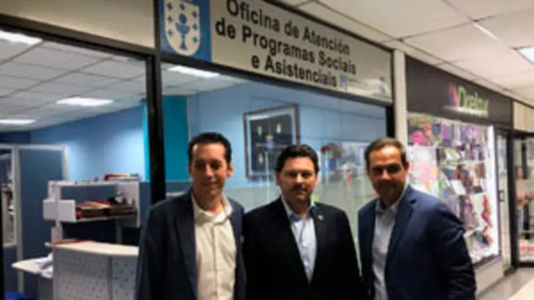 Miranda-Venezuela En Oficina de la Xunta3