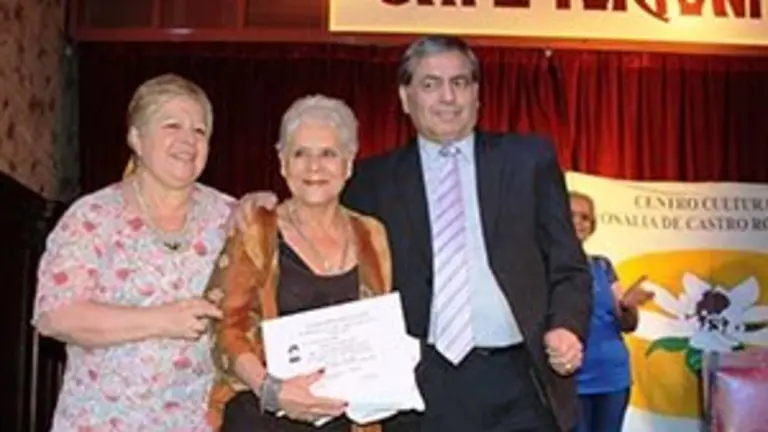 Premio Centro Rosalia de Castro