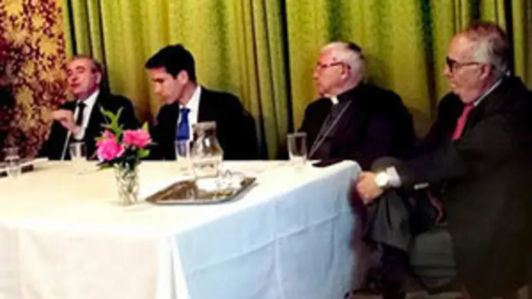  Residentes españoles en Sucre (Bolivia) 2