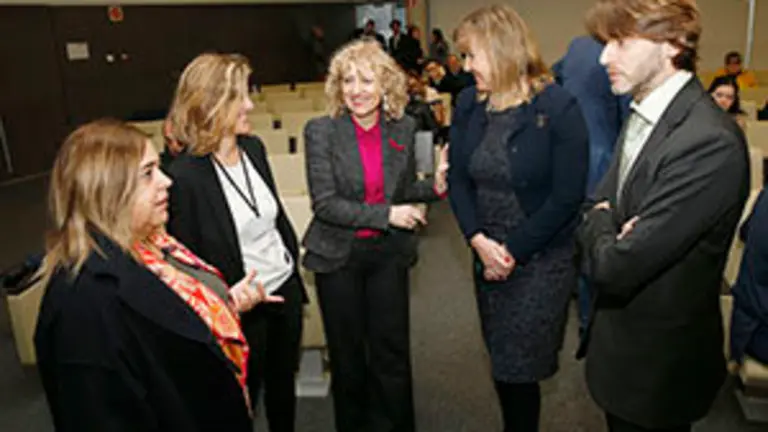 9:00	Instituto de Hidráulica, IH Cantabria, PCTCAN 
	La vicepresidenta y consejera de Universidades e Investigación, Medio Ambiente y Política Social, Eva Díaz Tezanos, presenta a empresarios las ayudas para la creación e internacionalización de empresas 2018.
14 mar 18