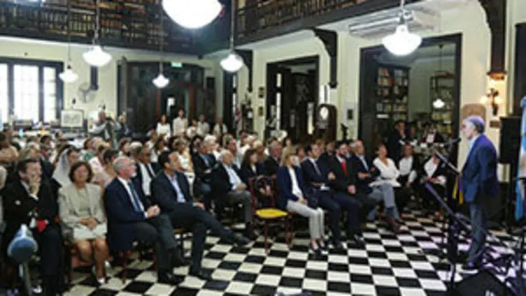 BIBLIOTECA POPULAR RAFAEL OBLIGADO